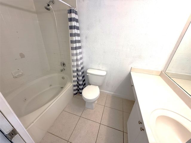 8171 Severn Drive D, Boca Raton, FL 33433