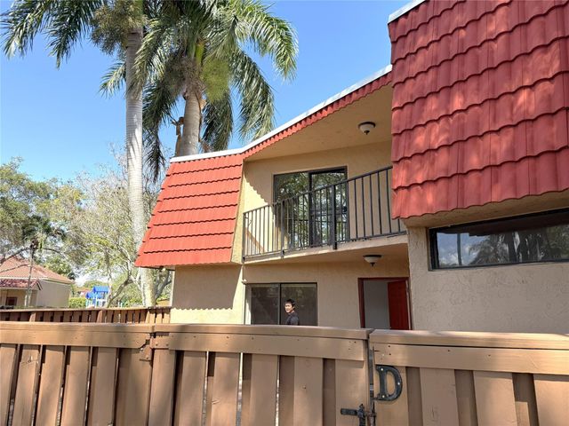 8171 Severn Drive D, Boca Raton, FL 33433