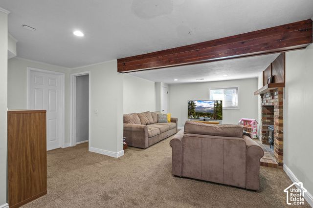 77 E GLOVERS LN, Farmington, UT 84025