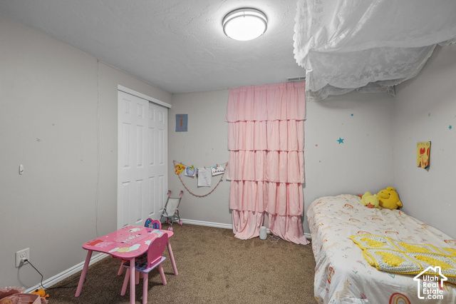 77 E GLOVERS LN, Farmington, UT 84025