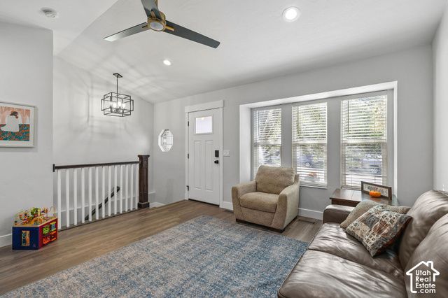 77 E GLOVERS LN, Farmington, UT 84025