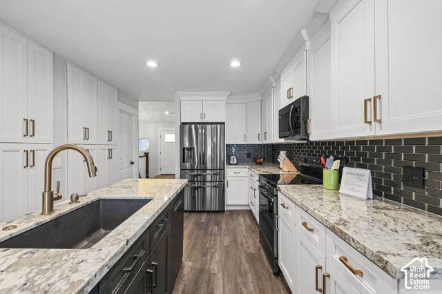 77 E GLOVERS LN, Farmington, UT 84025