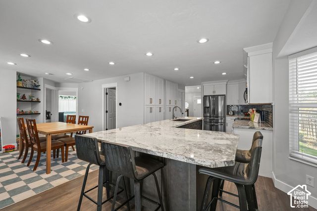 77 E GLOVERS LN, Farmington, UT 84025