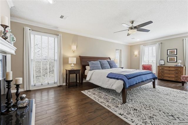 12526 Walmer Street, Overland Park, KS 66209