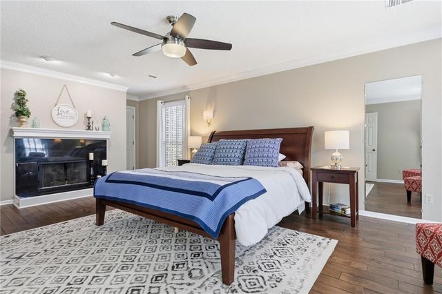 12526 Walmer Street, Overland Park, KS 66209