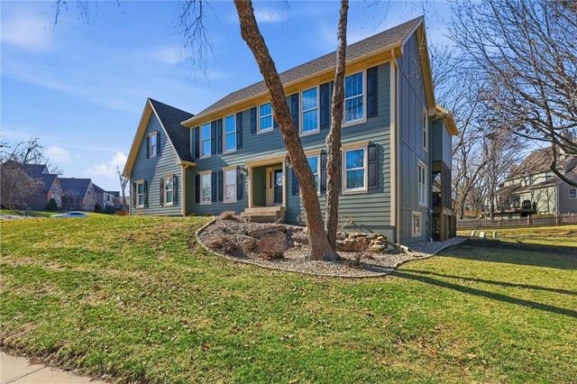 12526 Walmer Street, Overland Park, KS 66209