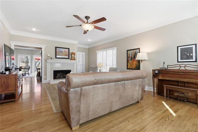 12526 Walmer Street, Overland Park, KS 66209