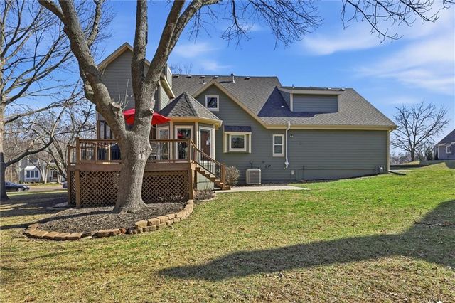 12526 Walmer Street, Overland Park, KS 66209