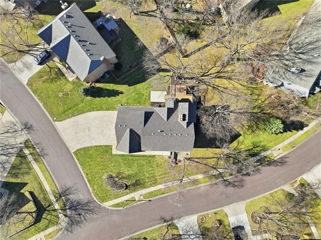 12526 Walmer Street, Overland Park, KS 66209