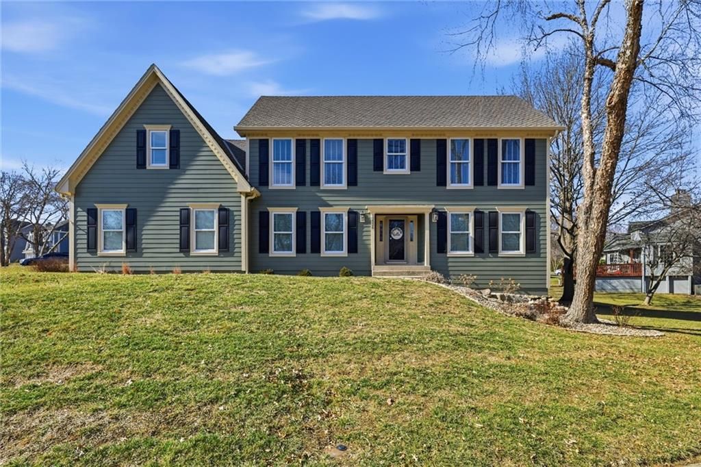 12526 Walmer Street, Overland Park, KS 66209