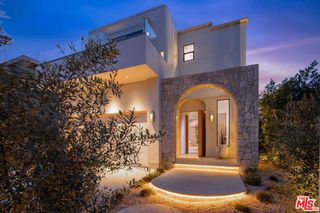 517 N Martel Avenue, Los Angeles, CA 90036