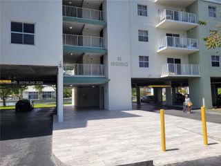 8260 SW 210th St 319, Cutler Bay, FL 33189