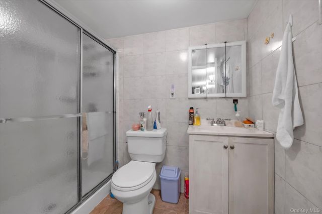 84-16 Charlecote Ridge, Jamaica Estates, NY 11432