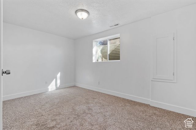 6894 S 3420 W, West Jordan, UT 84084