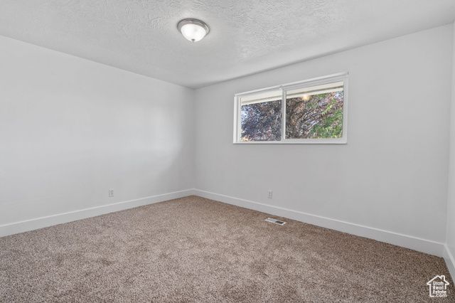 6894 S 3420 W, West Jordan, UT 84084