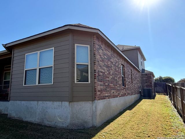 13211 Highland Woods, San Antonio, TX 78254