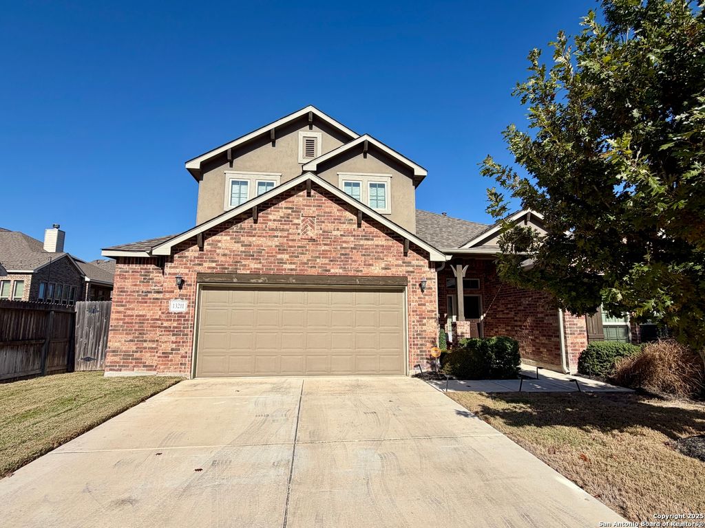 13211 Highland Woods, San Antonio, TX 78254