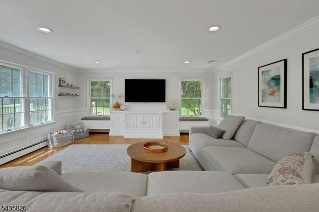 140 Boulevard, Glen Rock Boro, NJ 07452