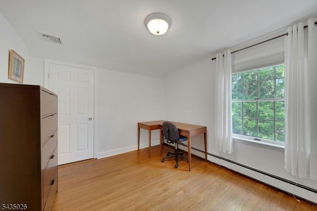 140 Boulevard, Glen Rock Boro, NJ 07452