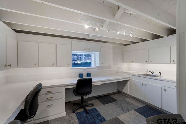 3200 Dinah Ln, Tyler, TX 75701