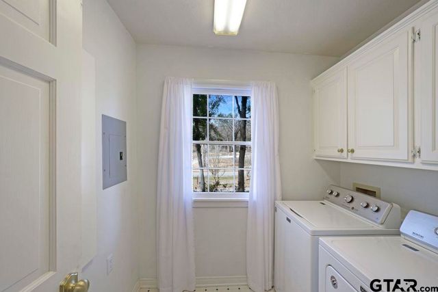 3200 Dinah Ln, Tyler, TX 75701