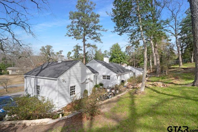 3200 Dinah Ln, Tyler, TX 75701