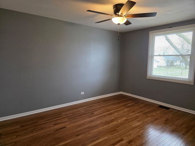 9407 Elm Avenue, Mokena, IL 60448