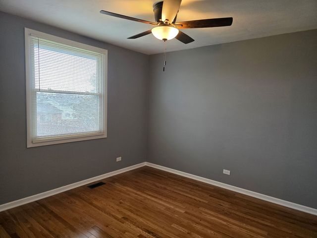 9407 Elm Avenue, Mokena, IL 60448