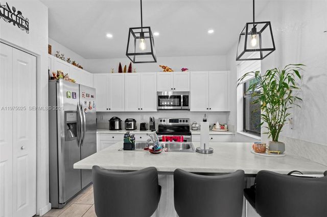 11310 SW 254th Ter, Homestead, FL 33032