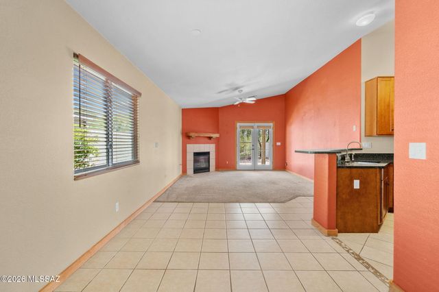 10990 N Double Eagle Court, Oro Valley, AZ 85737