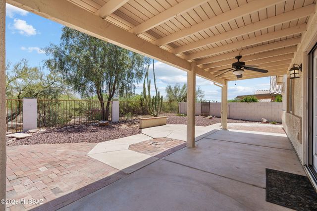 10990 N Double Eagle Court, Oro Valley, AZ 85737