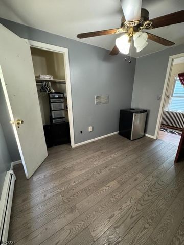 187 Redmond St, New Brunswick City, NJ 08901
