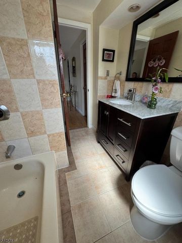 187 Redmond St, New Brunswick City, NJ 08901