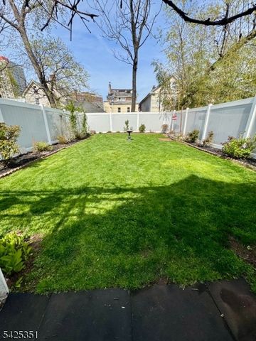 187 Redmond St, New Brunswick City, NJ 08901