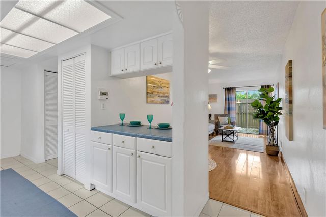 8014 PEACH DRIVE, Temple Terrace, FL 33637