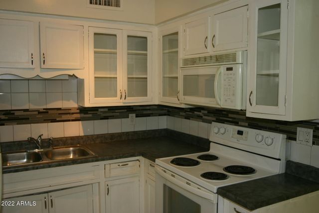 1851 E YALE Street 2, Phoenix, AZ 85006