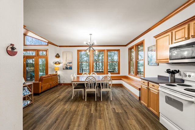 4299 Lake Drive, Clinton, AR 72031