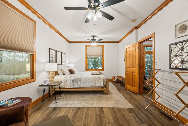 4299 Lake Drive, Clinton, AR 72031