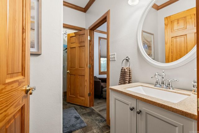 4299 Lake Drive, Clinton, AR 72031