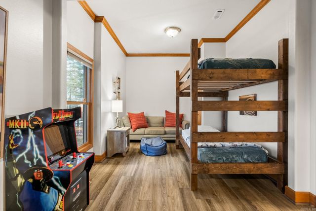 4299 Lake Drive, Clinton, AR 72031