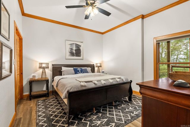 4299 Lake Drive, Clinton, AR 72031