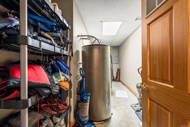 4299 Lake Drive, Clinton, AR 72031