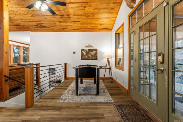 4299 Lake Drive, Clinton, AR 72031