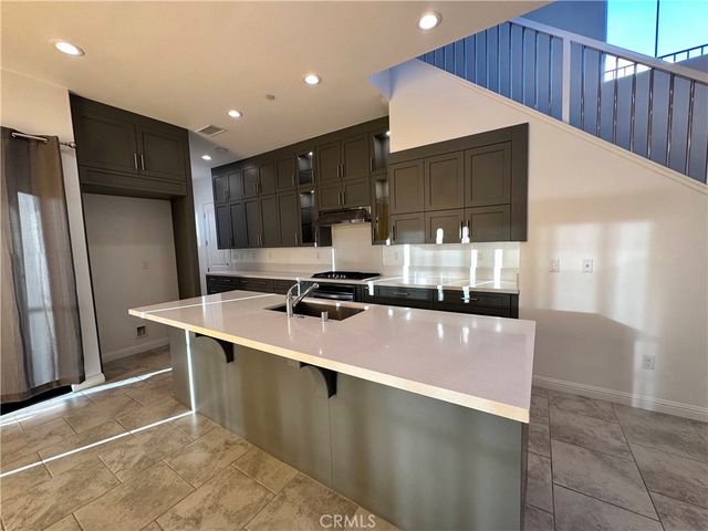 20734 Beech, Porter Ranch, CA 91326