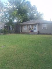 1704 NW Taft Ave, Lawton, OK 73507