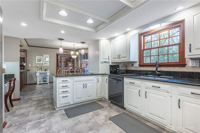 5018 Lausanne Drive, Dayton, OH 45458