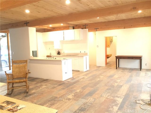 24735 Mulholland Highway, Calabasas, CA 91302