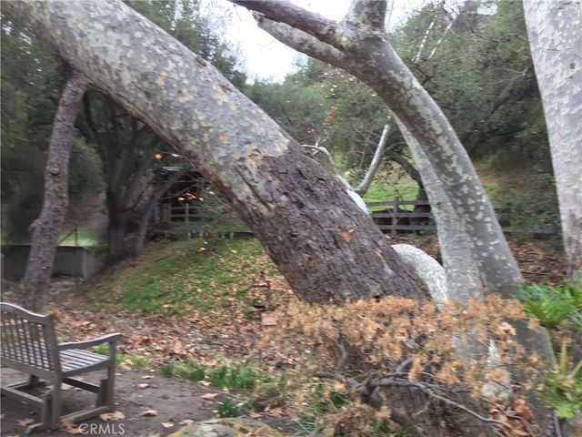 24735 Mulholland Highway, Calabasas, CA 91302