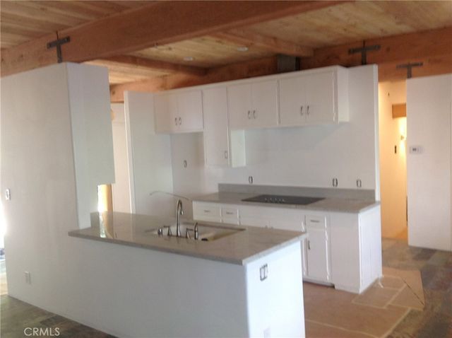 24735 Mulholland Highway, Calabasas, CA 91302