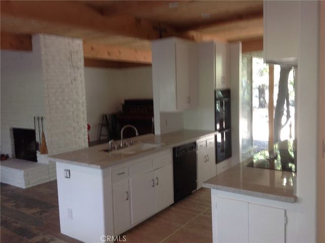 24735 Mulholland Highway, Calabasas, CA 91302